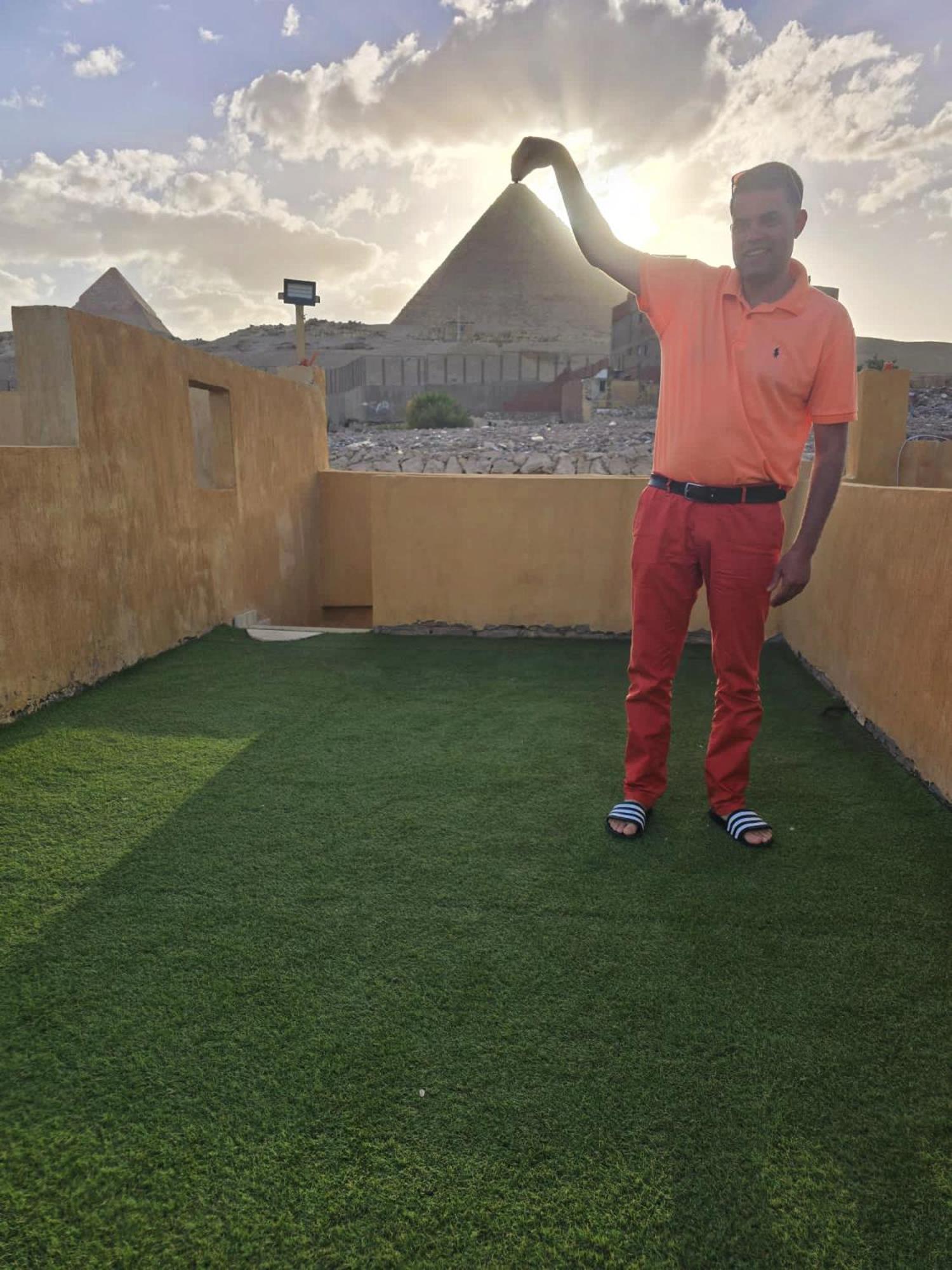 Sidi Hamad Pyramids View Hotel Kafret el-Gabal Eksteriør billede
