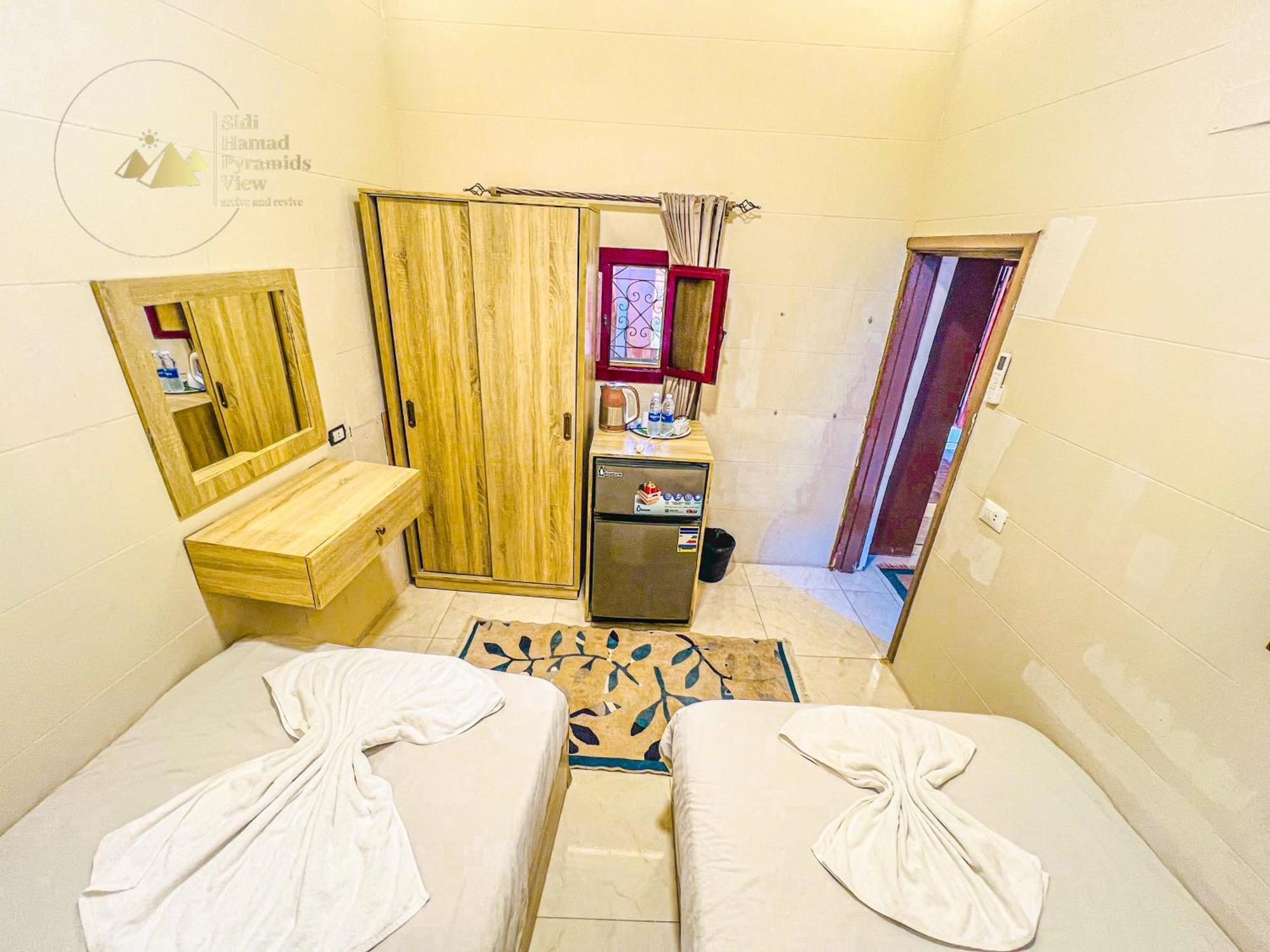 Sidi Hamad Pyramids View Hotel Kafret el-Gabal Eksteriør billede
