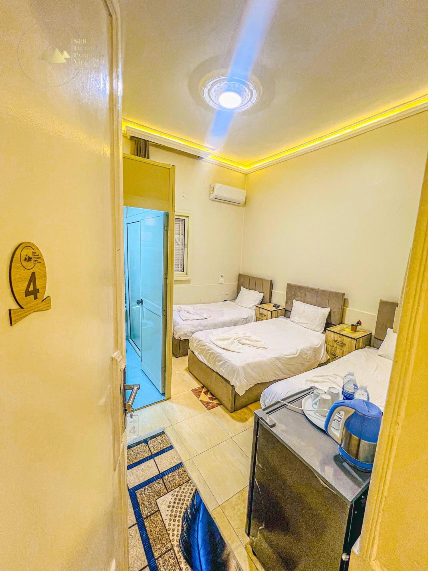 Sidi Hamad Pyramids View Hotel Kafret el-Gabal Eksteriør billede